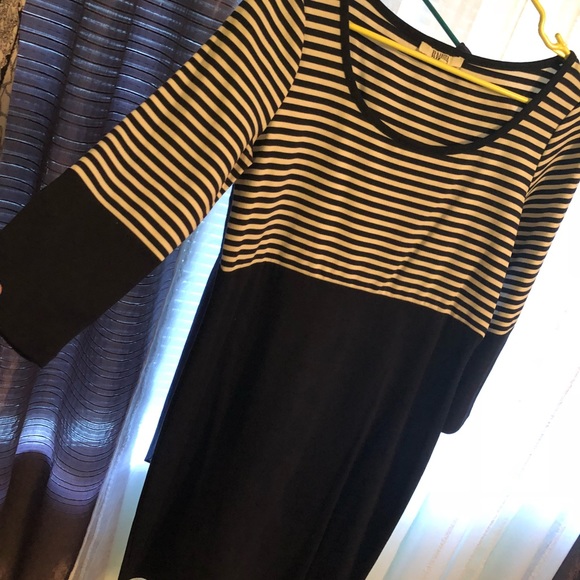 Navy blue striped top dress. - Picture 2 of 4